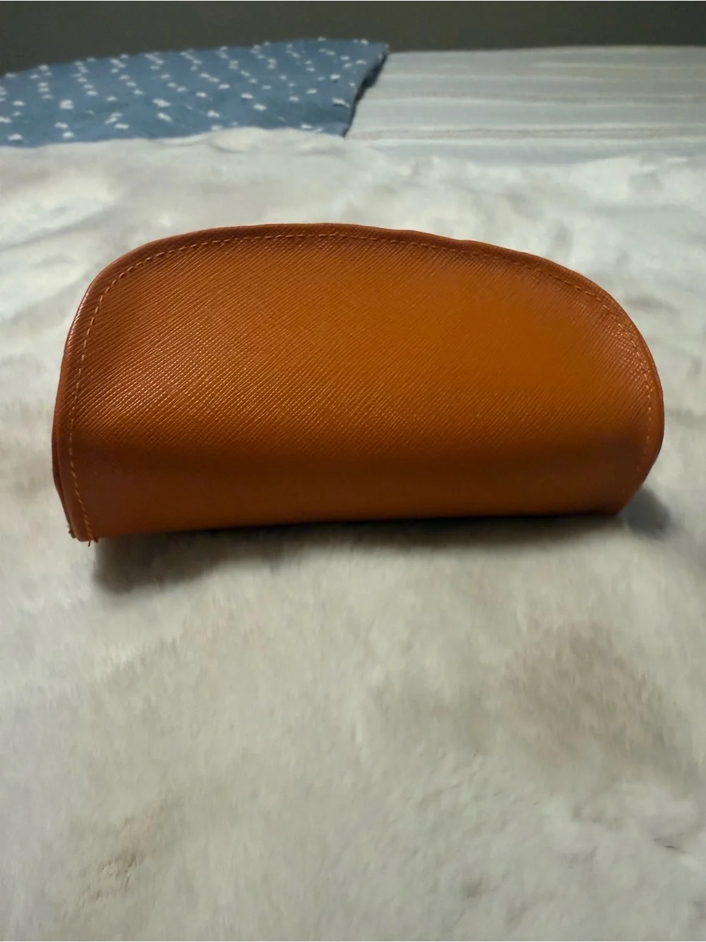 Tory Burch Navy Cat-Eye Glasses with Orange Logo Case